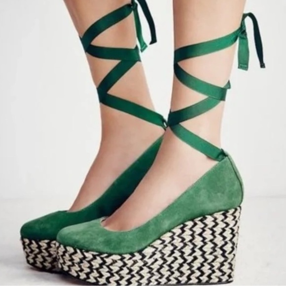 Free People Charade Espadrille Wedge in Green Size 36 US 5.5 - Picture 1 of 15